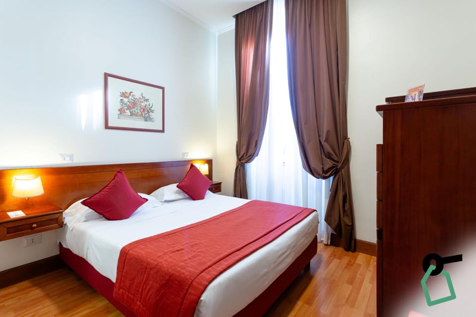 Double or Twin Room | In-room safe, WiFi (free)