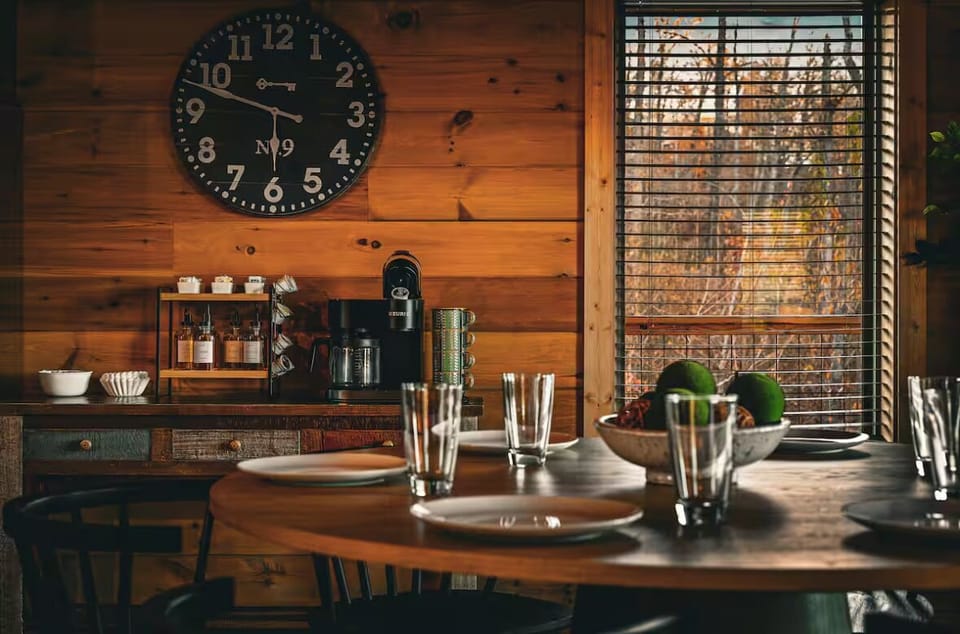 Start your morning off right with breakfast and coffee at the coffee bar!