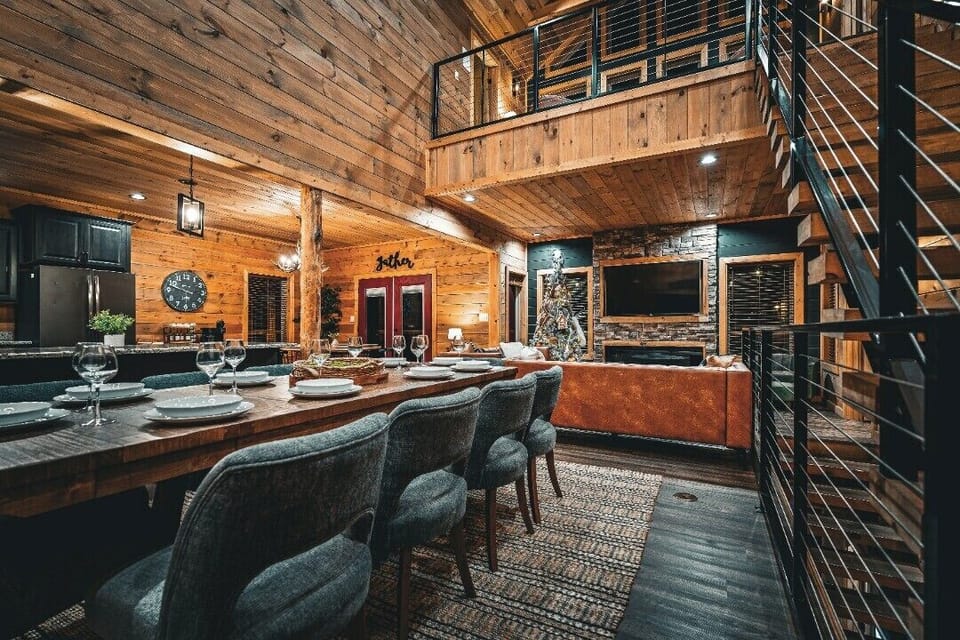 Dining area with seating for ten!