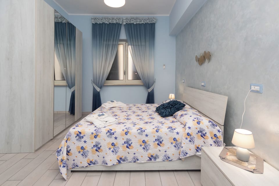 Classic Room | Blackout drapes, soundproofing, free WiFi