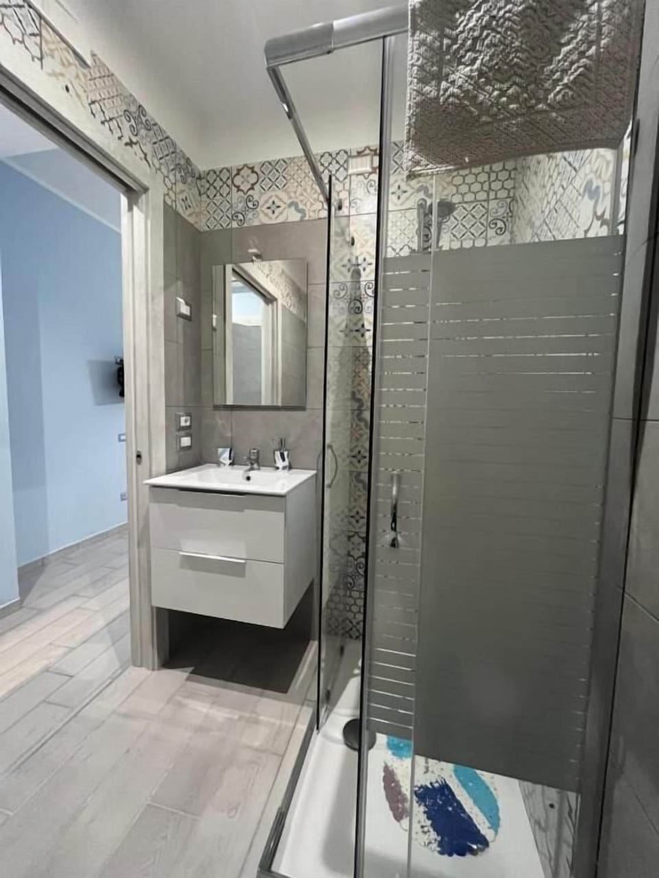 Classic Room | Blackout drapes, soundproofing, free WiFi