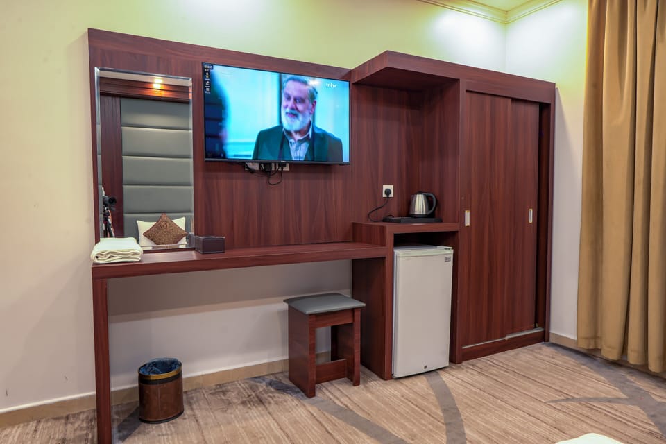 Minibar (some free items), in-room safe, iron/ironing board (on request)