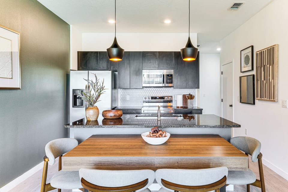 Dining Area | 1st Floor | Dishware/Flatware | Central Heating & A/C | Free WiFi
