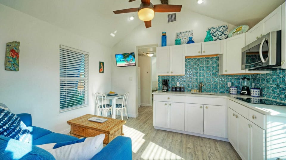 House (1 Bedroom) | Interior