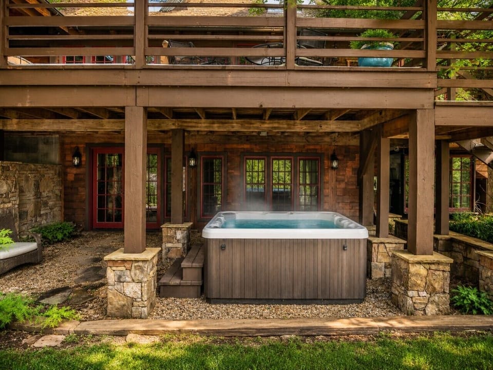 Hot Tub