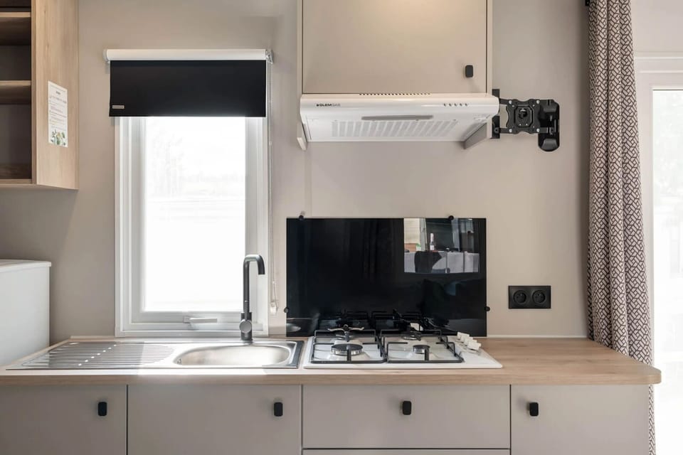 Camping Papillon Bouillon - Comfort 235 - kitchen