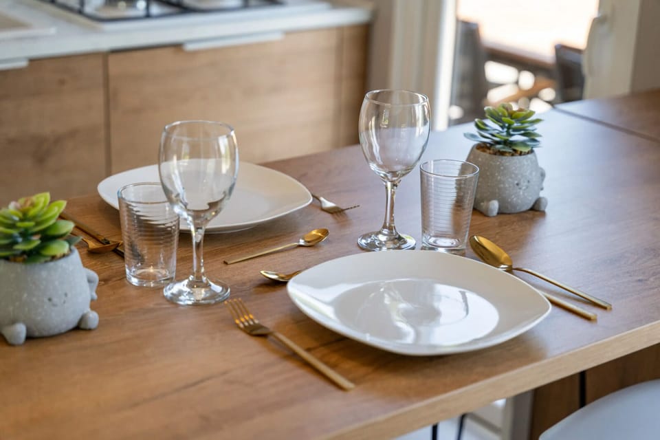 Camping Papillon Bouillon - Vakantiehuis Familie 15 - Dining room