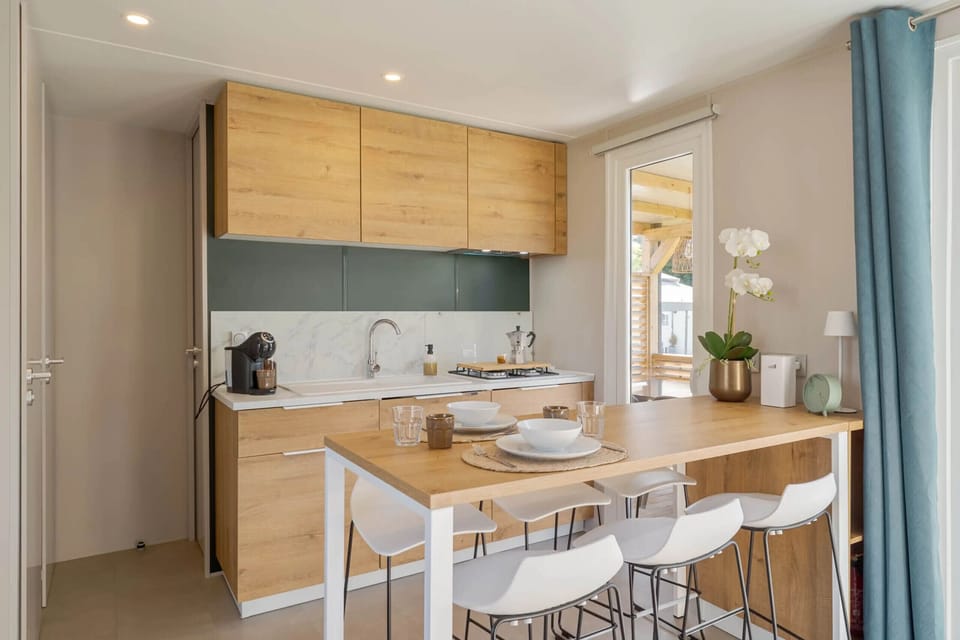 Camping Papillon Kinrooi – La Casetta - Dining room