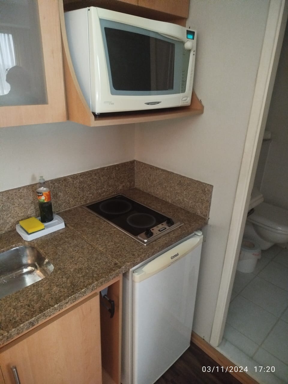 Comfort Studio, City View | Private kitchen