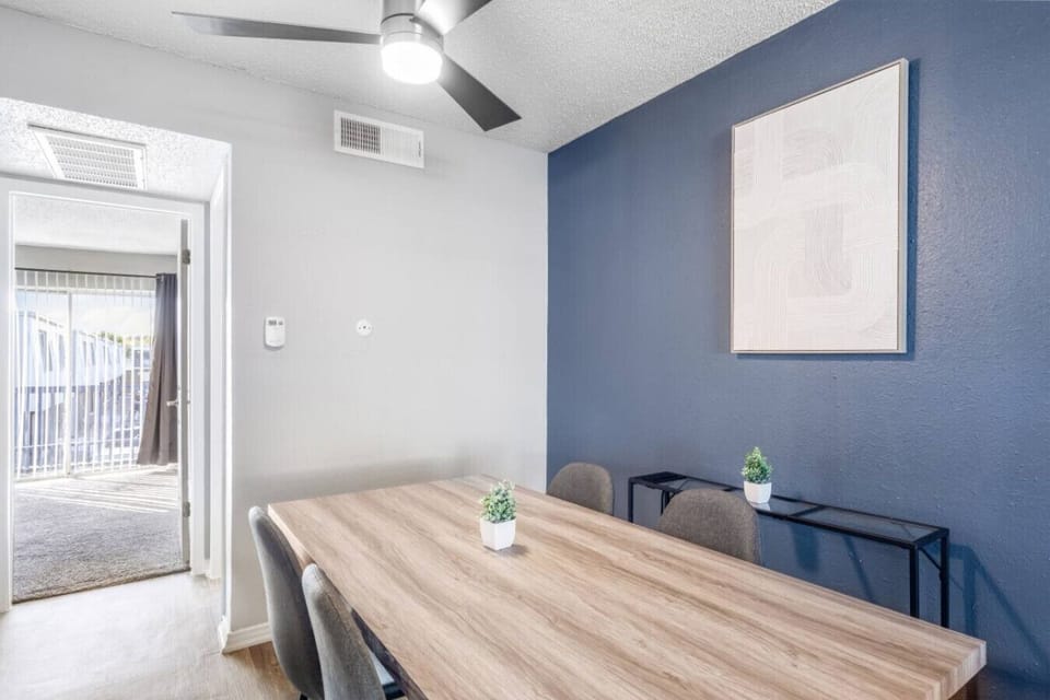 Bright and cozy dining space ideal for meals before heading to AT&T Stadium or enjoying a relaxed dinner after events. Perfect for couples, families, or small groups.