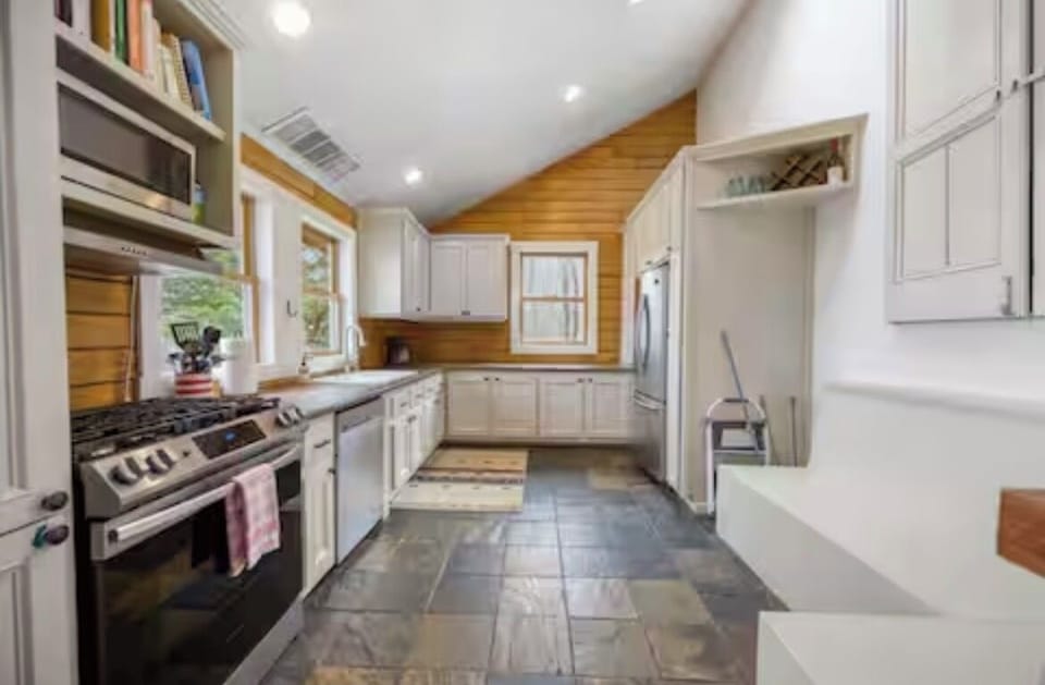 Large kitchen