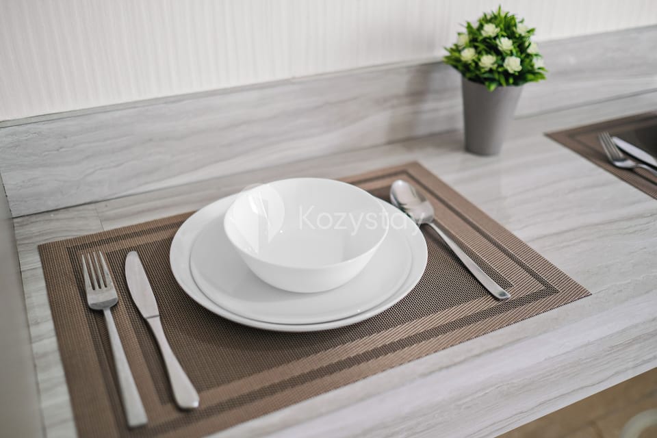 Apartment, 1 Bedroom, Ocean View | Dining room