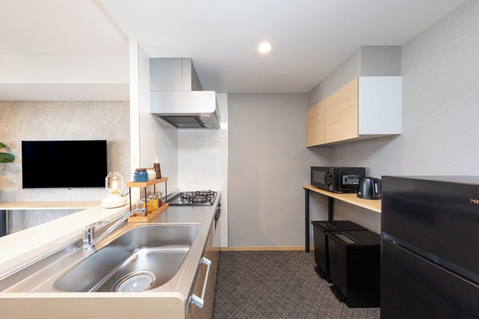 Superior Triple Room | Iron/ironing board, free WiFi