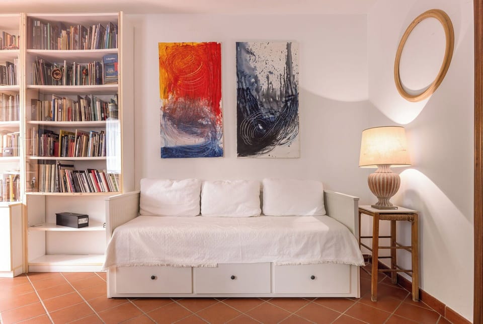 Autumn, Living Room, Spring, Summer