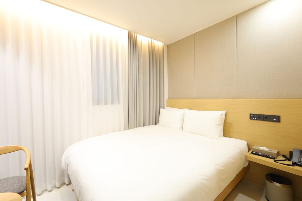 Superior Double Room | Premium bedding, down comforters, pillowtop beds, in-room safe