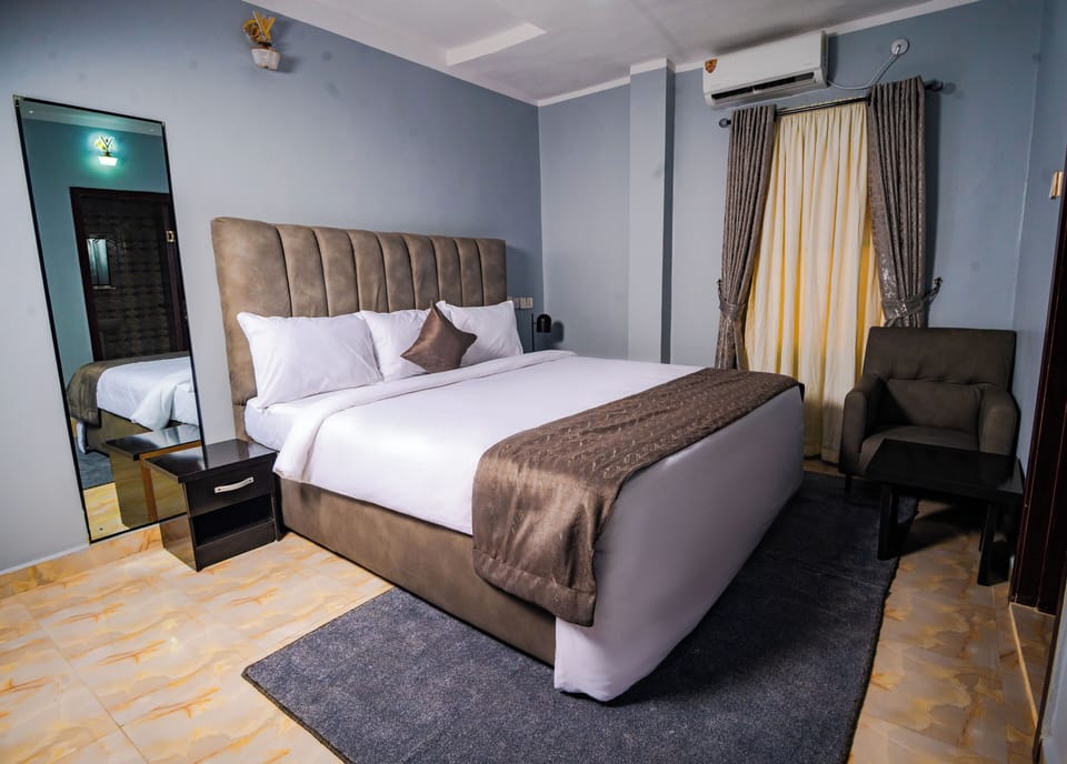 Deluxe Double Room | In-room safe, desk, free WiFi
