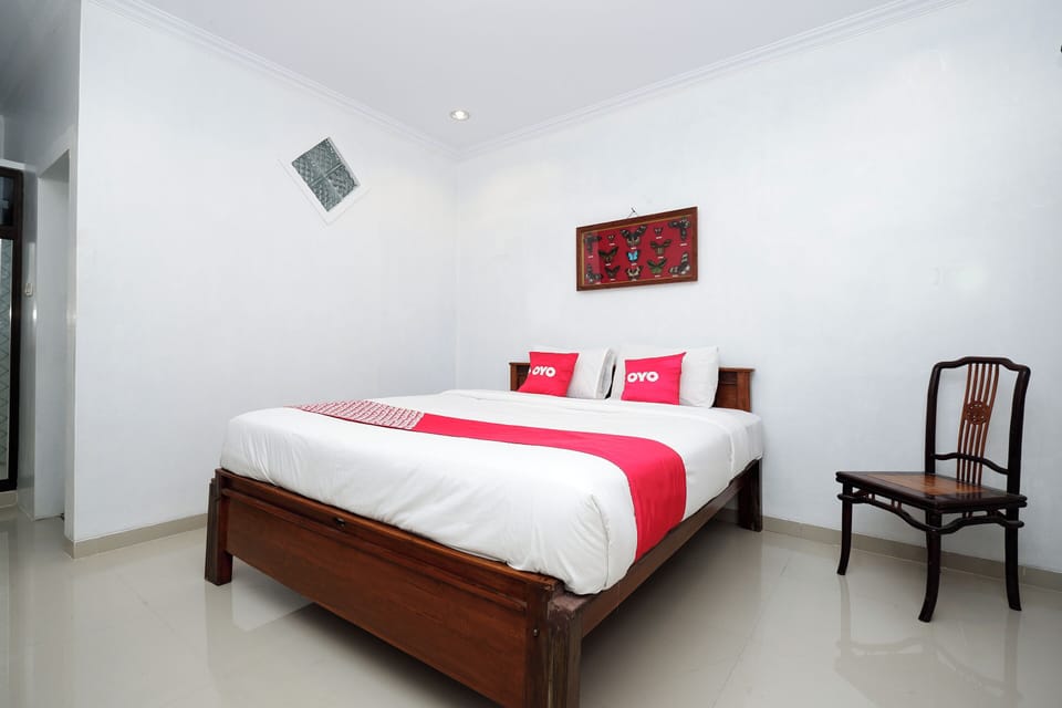 Standard Double Room | Free WiFi, bed sheets