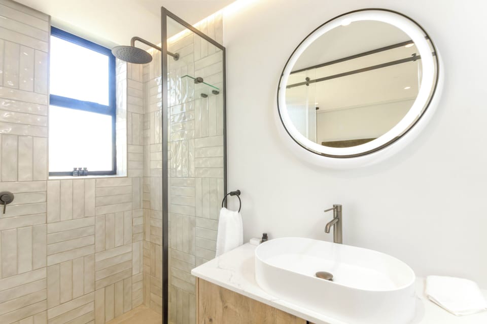 Apartment, 2 Bedrooms | Bathroom