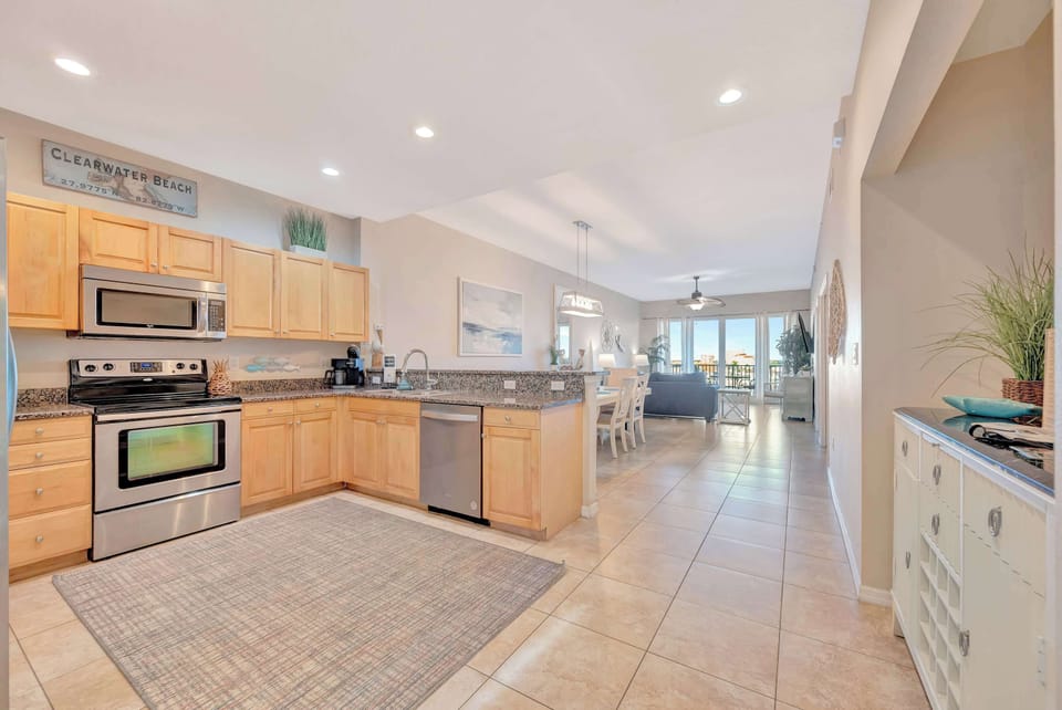 From kitchen to coast: Enjoy the seamless view!