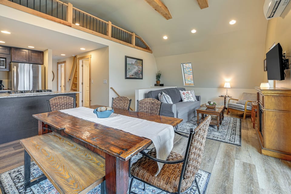 Cottage (2 Bedrooms) | Interior