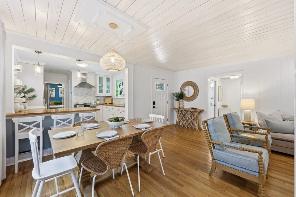 Gather at the dining table, pull up a seat at the kitchen bar, or settle into the cozy living space — all designed for easy, relaxed time together.