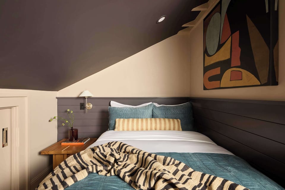 Bedroom 5 | Full Bed | Desk | 2nd Floor of Unit (Floor 3 of Building)