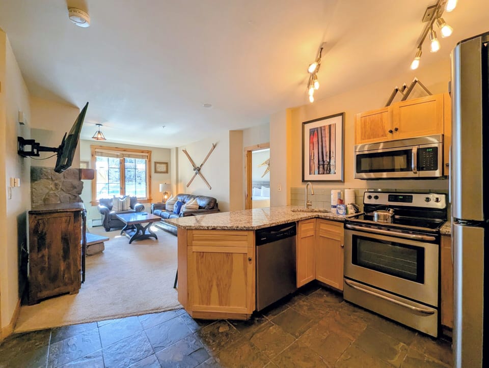 Open kitchen