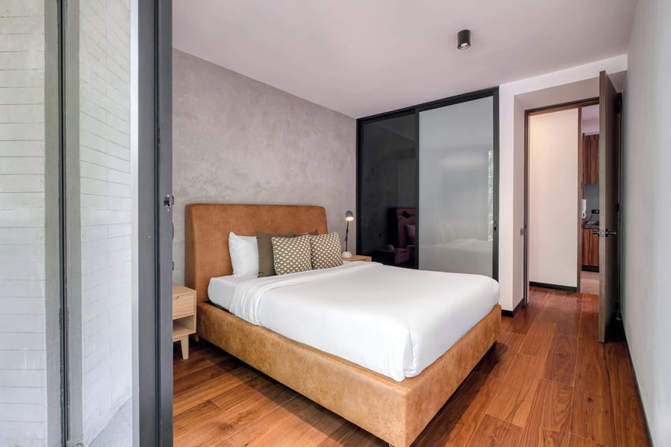 Apartment, 2 Queen Beds, Balcony, City View (Piso Roma 2) | 2 bedrooms, individually decorated, individually furnished