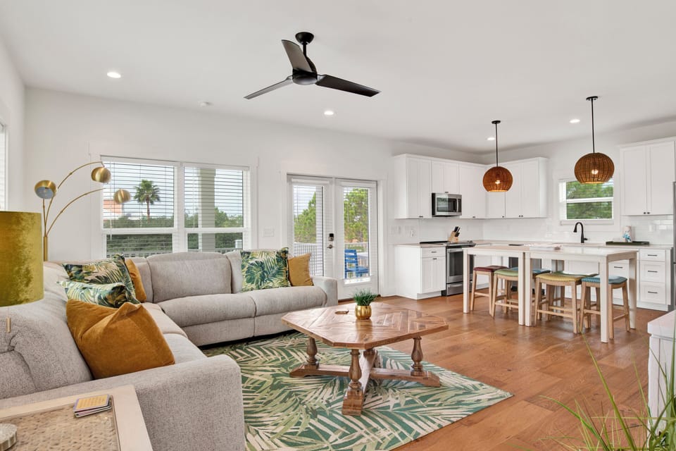 Swell Rider is a 5 bedroom, 4 bath home