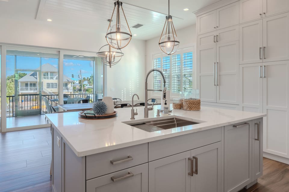 Spacious kitchen.