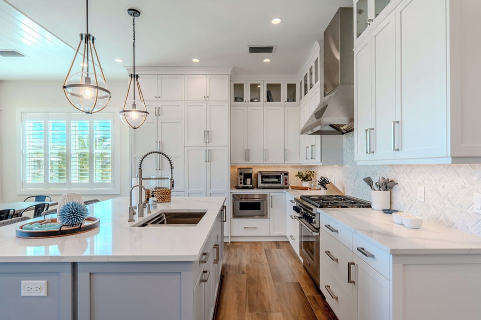 Modern top of the line kitchen. (2nd Level)