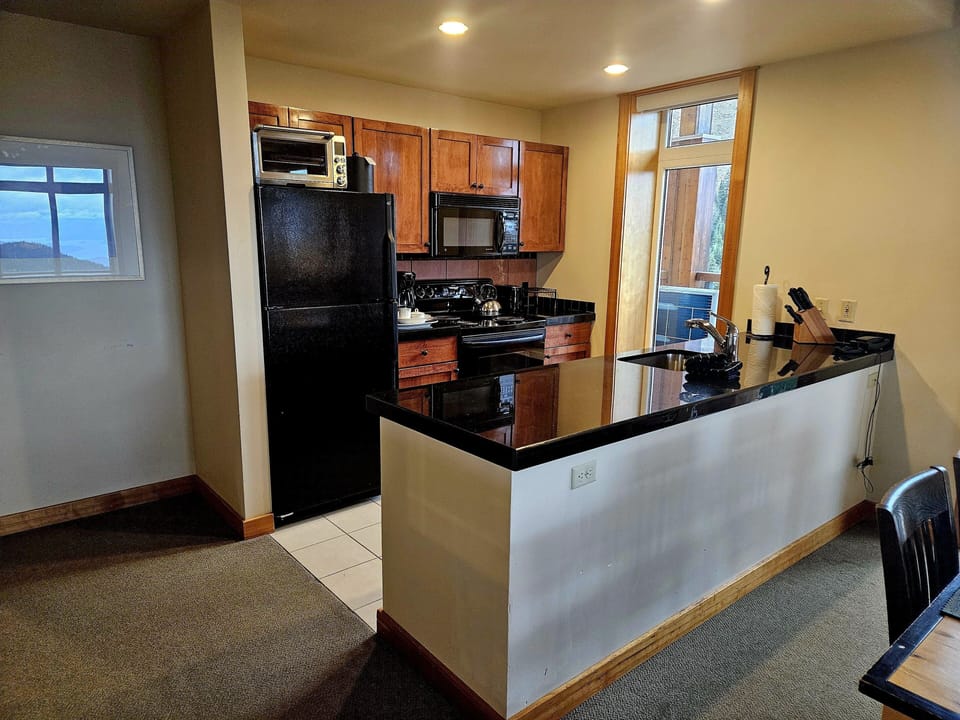 Indoors, Kitchen, Floor, Flooring, Appliance