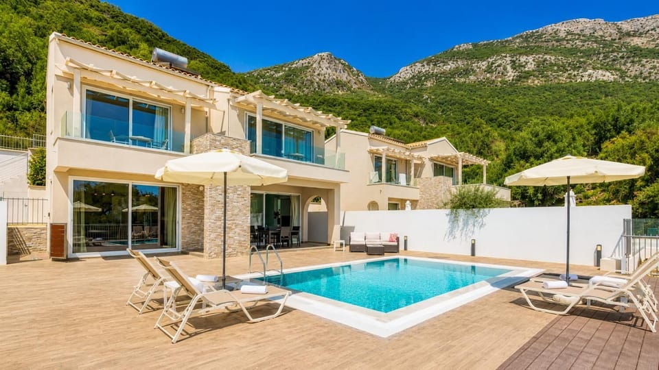 Beautiful villa with private pool and terrace with sea views
