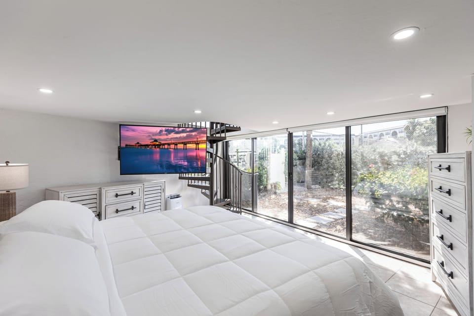 Lower Level Bedroom