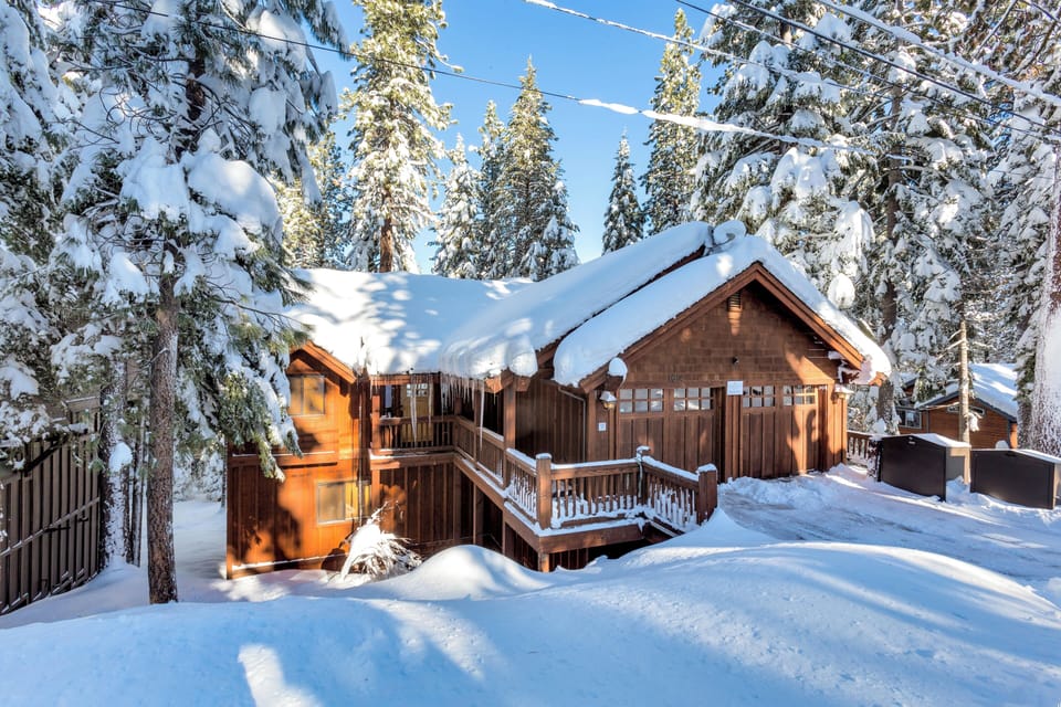 Winter Wonderland & Snow removal service included for driveway and decks
