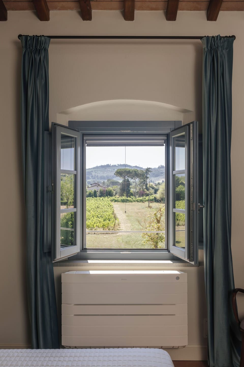 Deluxe Double Room, Hill View | Hill view