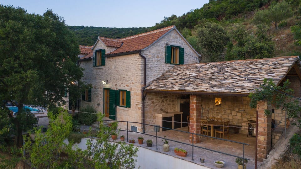 Villa | Exterior