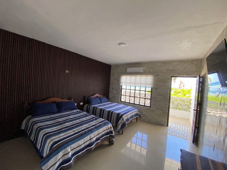 Superior Room, 2 Double Beds, Ocean View | WiFi (free)