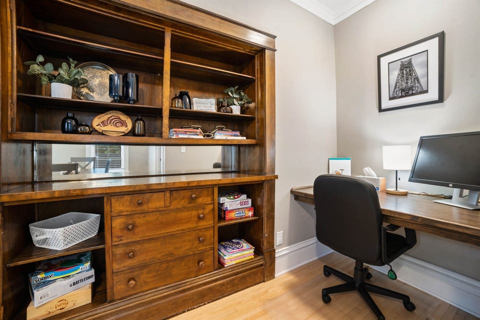 Need to get some work done? No problem. Use our monitor to extend your display and high-speed internet to get your work done.