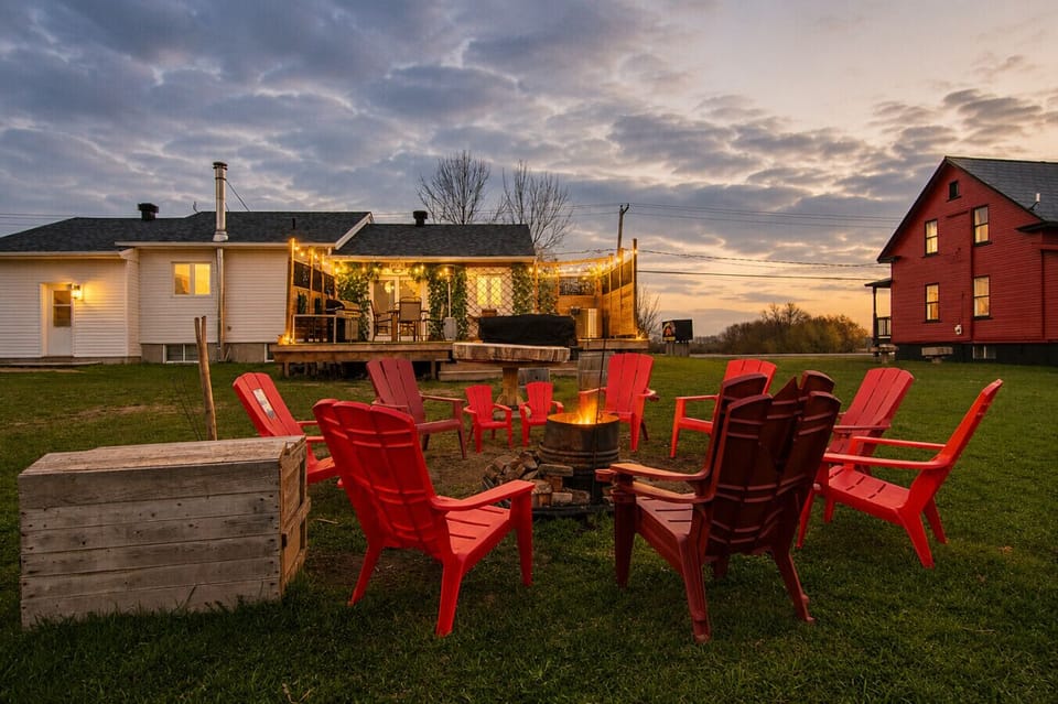 Charming outdoor space perfect for group gatherings