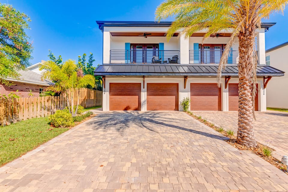 Beautiful beachside duplex
