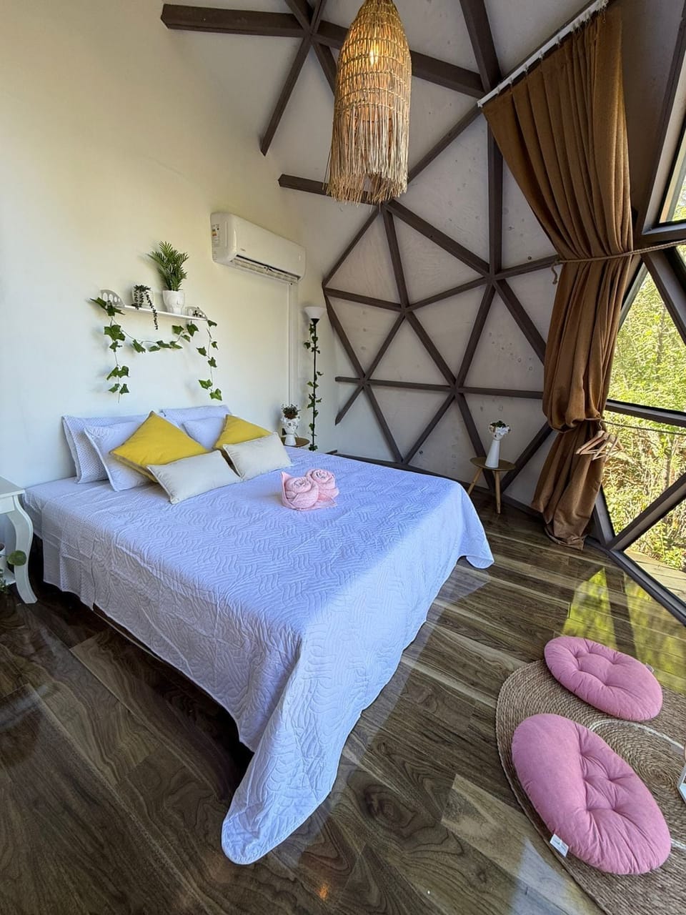 Deluxe Cabin, Garden View | WiFi (free)