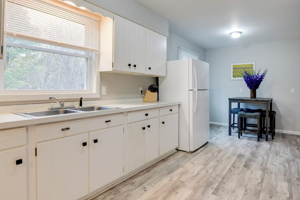 Kitchen | Main Floor