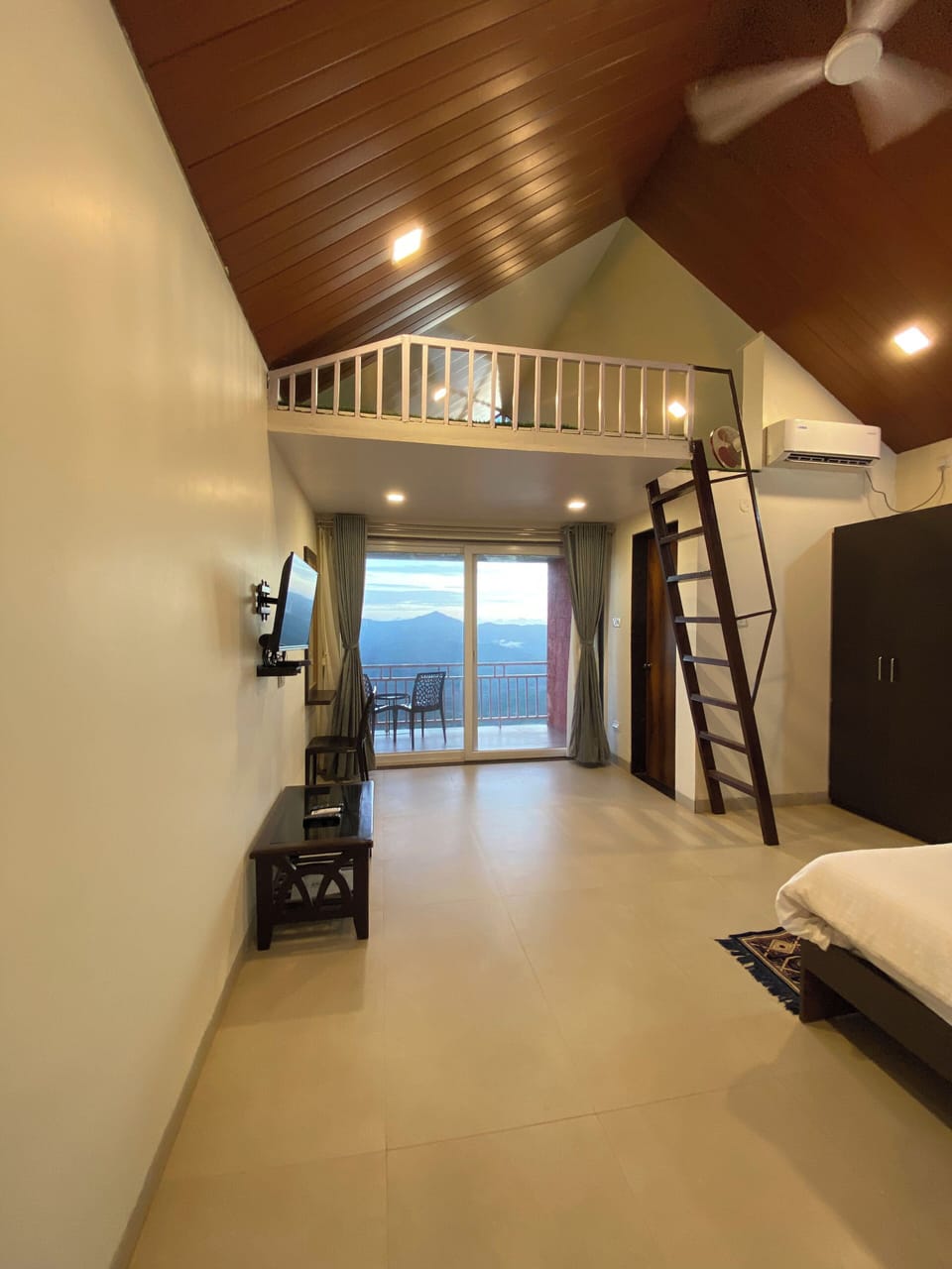 Premium Room | Desk, free WiFi