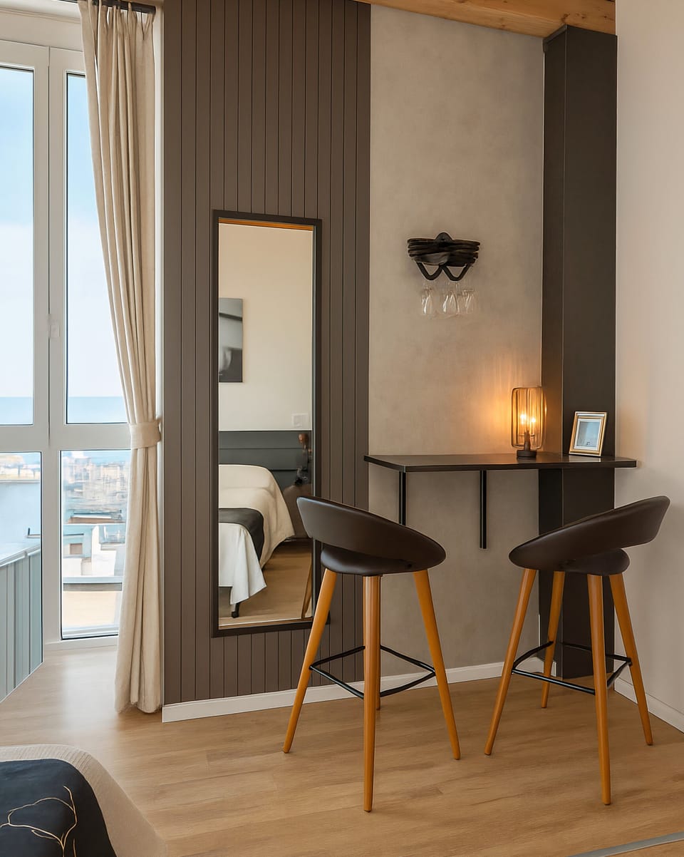 Suite, Sea View | Blackout drapes, iron/ironing board