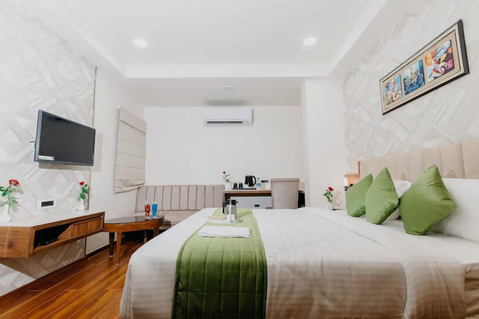 Classic Suite | Soundproofing, iron/ironing board, WiFi (free)