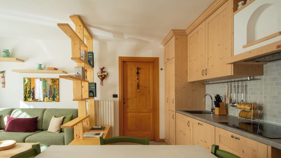 Apartment (1 Bedroom) | Interior