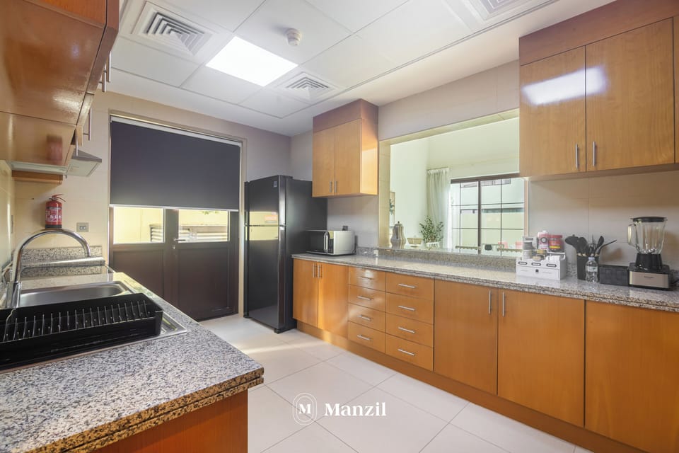 Luxury Villa, Balcony | Private kitchen