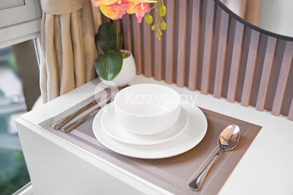 Apartment, 1 Bedroom, City View | Dining room