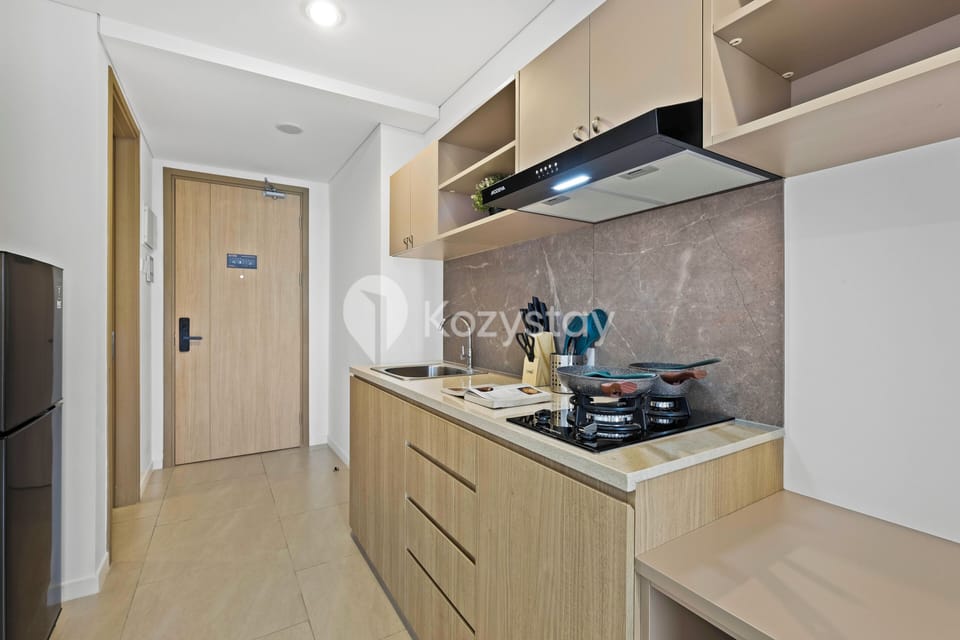 Apartment, 1 Bedroom, City View | Private kitchen | Full-size fridge, microwave, stovetop, rice cooker